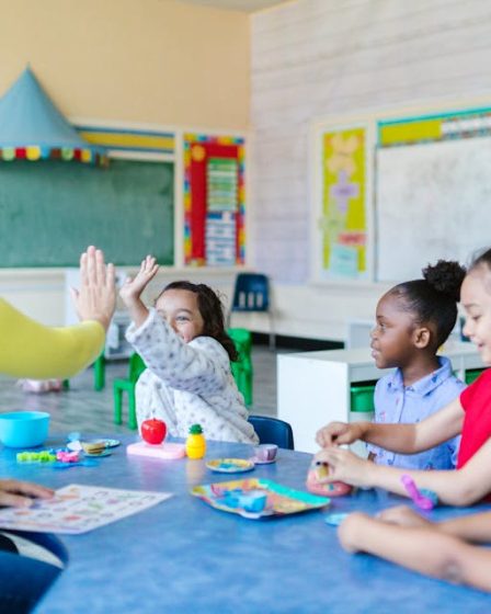 Entenda como os jogos podem impactar positivamente na aprendizagem infantil